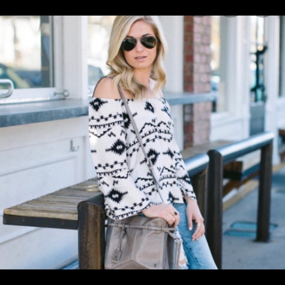 NWOT! BB Dakota off the shoulder Aztec top